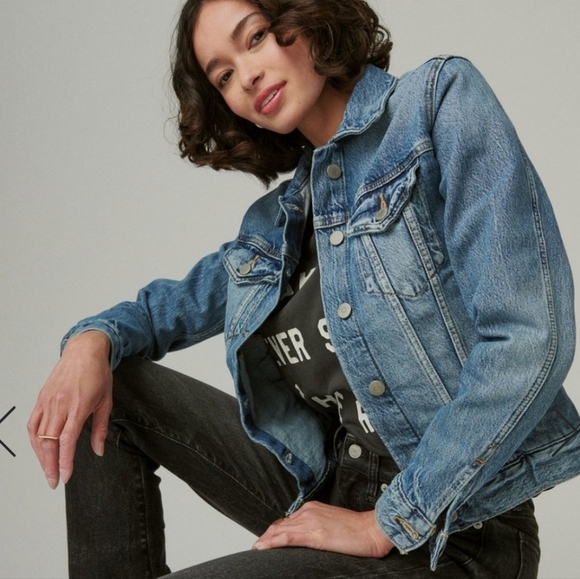 NWOT Lucky Brand Tomboy Trucker denim jean jacket size S - Picture 11 of 11